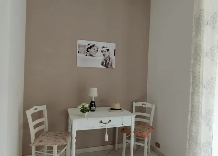 Salita Metello Oda ve Kahvaltı